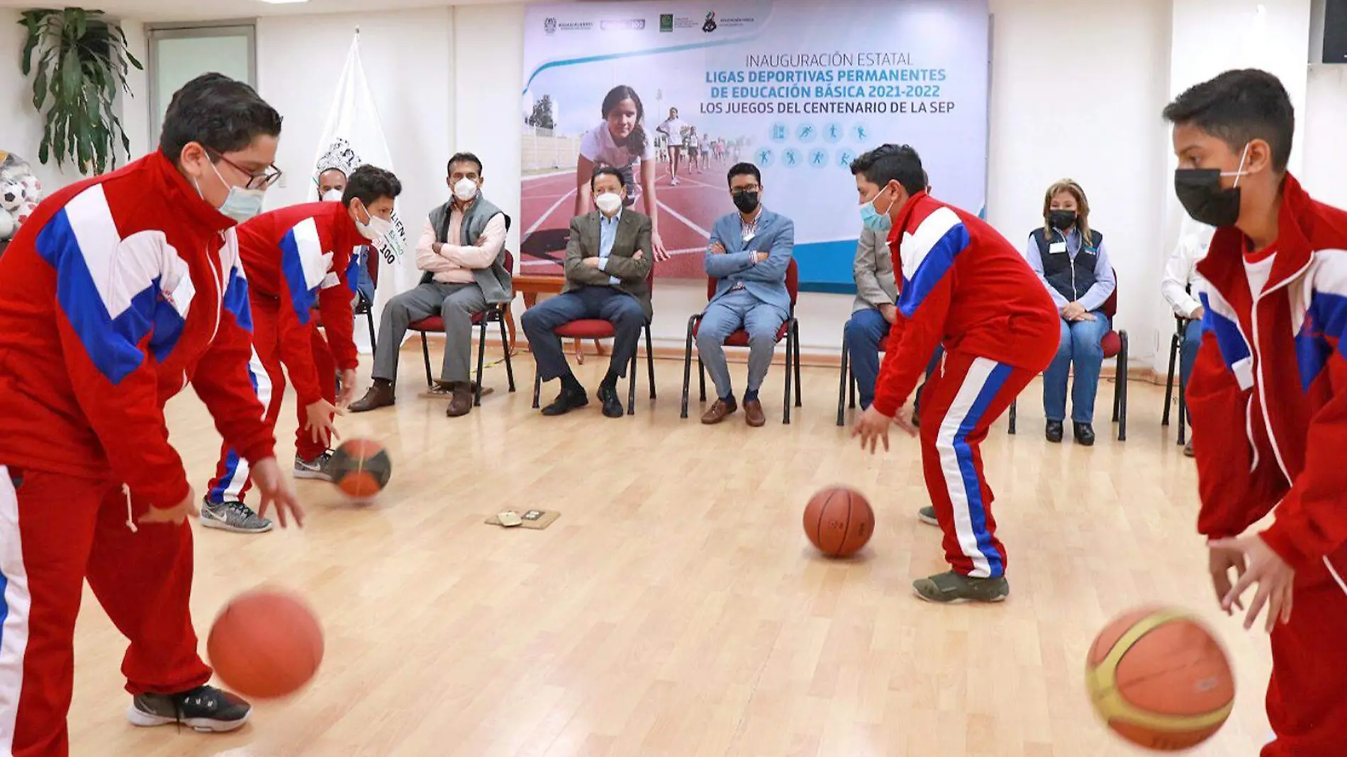 alumnos demostracion deportiva